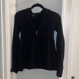 Black zip cashmere sweater